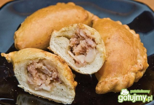 Pierogi drożdżowe po warszawsku