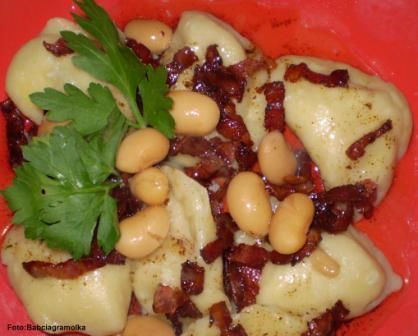 Pierogi fasolowo-mięsne : Pierogi fasolowo-mięsne :