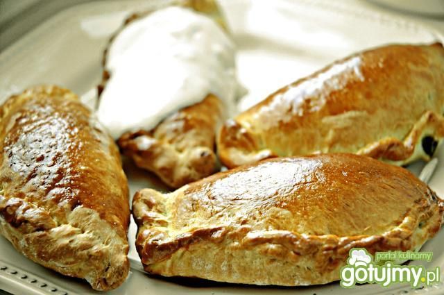 Pierogi pieczone ze szpinakiem