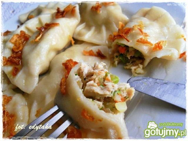 Pierogi po-rosołowe mięsno-warzywne Pierogi po-rosołowe mięsno-warzywne