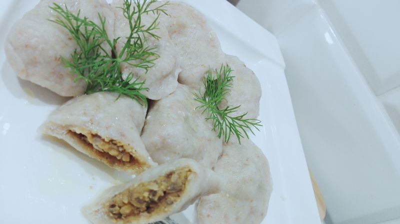 Pierogi razowe z soczewicą Pierogi razowe z soczewicą