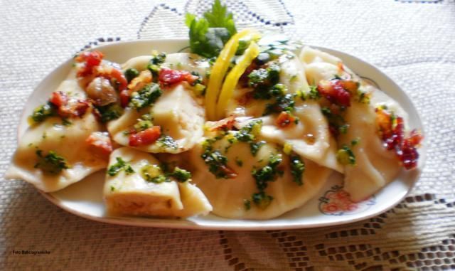 Pierogi ruskie z ,, krzyżówką ,,  : Pierogi ruskie z ,, krzyżówką ,,  :