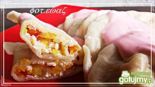 Pierogi serowo - brzoskwiniowe Pierogi serowo - brzoskwiniowe