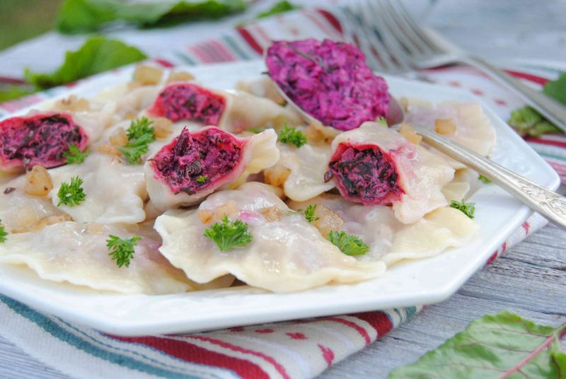 Pierogi z botwinką Pierogi z botwinką