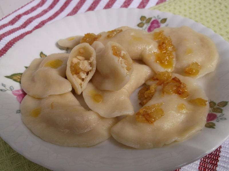Pierogi z drobiowym mięsem Pierogi z drobiowym mięsem