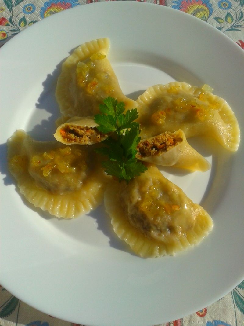 Pierogi z farszem z kaczki