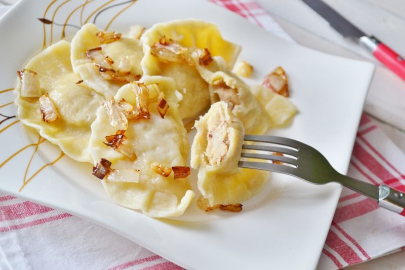 Pierogi z fasolą i boczkiem Pierogi z fasolą i boczkiem