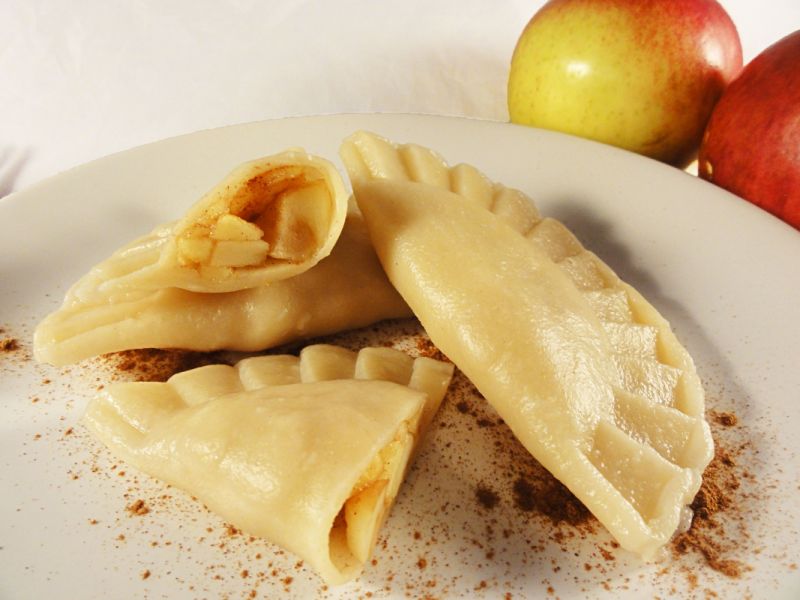 Pierogi z jabłkami