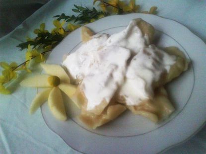 Pierogi z jabłkami