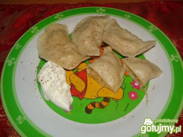 Pierogi z jabłkami 6