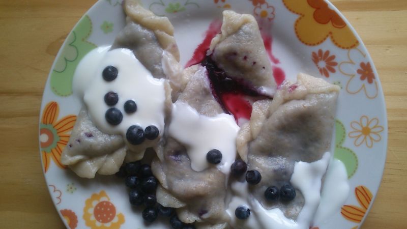 Pierogi z jagodami Pierogi z jagodami