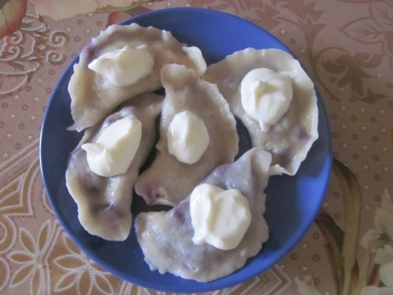 Pierogi z jagodami  Pierogi z jagodami