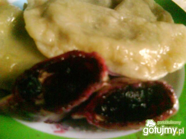Pierogi z jagodami