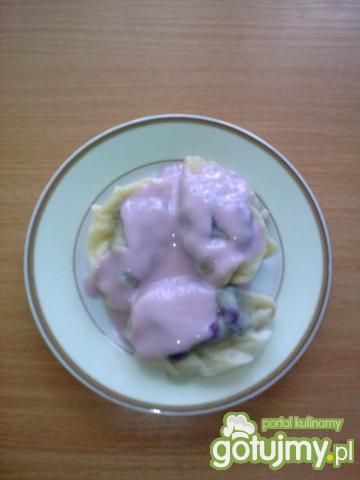 Pierogi z jagodami