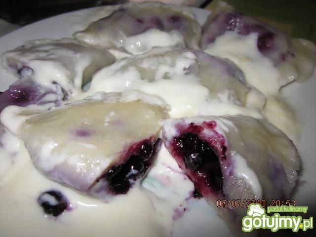 pierogi z jagodami wg Lucyny pierogi z jagodami wg Lucyny