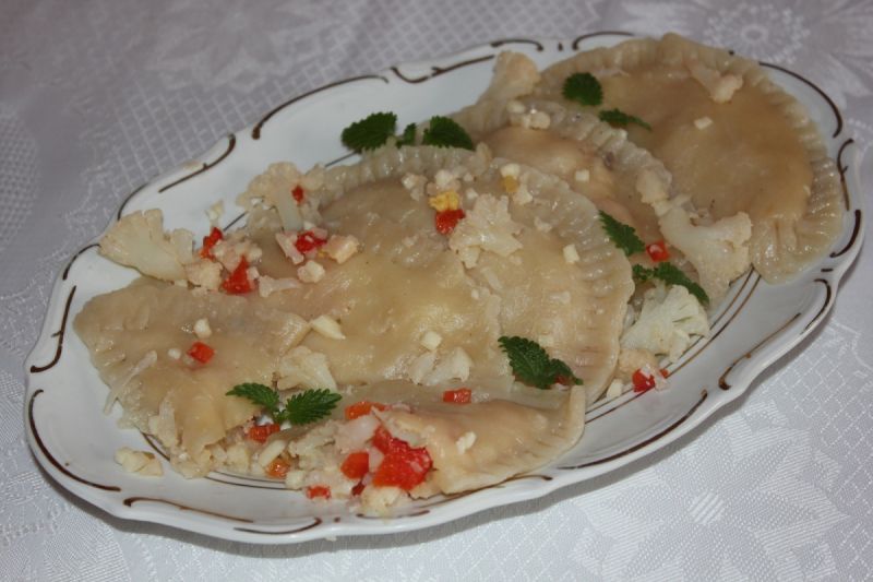 Pierogi z kalafiorem  Pierogi z kalafiorem