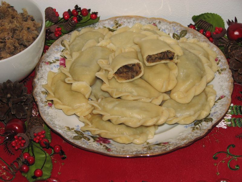 Pierogi z kapustą i grzybami Pierogi z kapustą i grzybami
