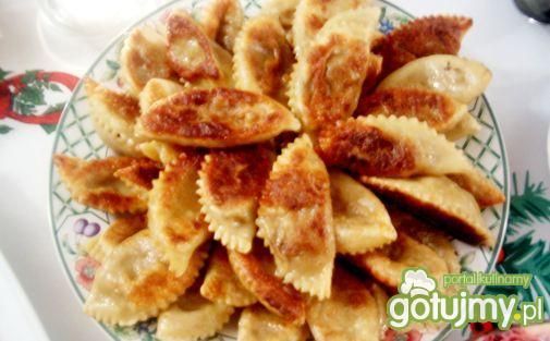 Pierogi z kapustą i grzybami Pierogi z kapustą i grzybami