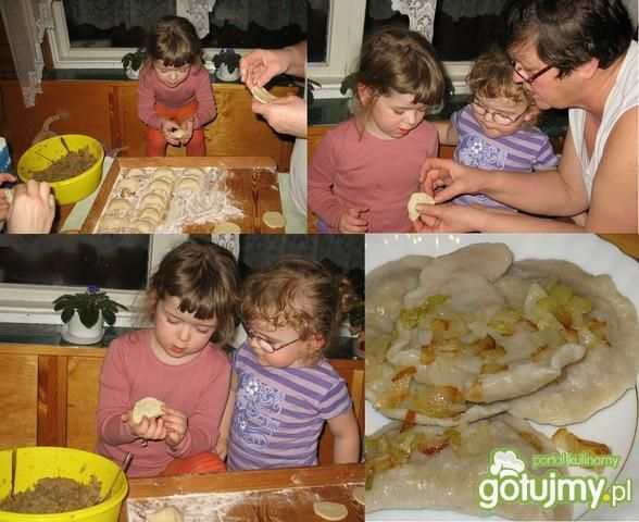 Pierogi z kapustą i grzybami