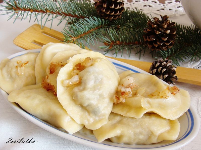 Pierogi z kapustą i mięsem Pierogi z kapustą i mięsem