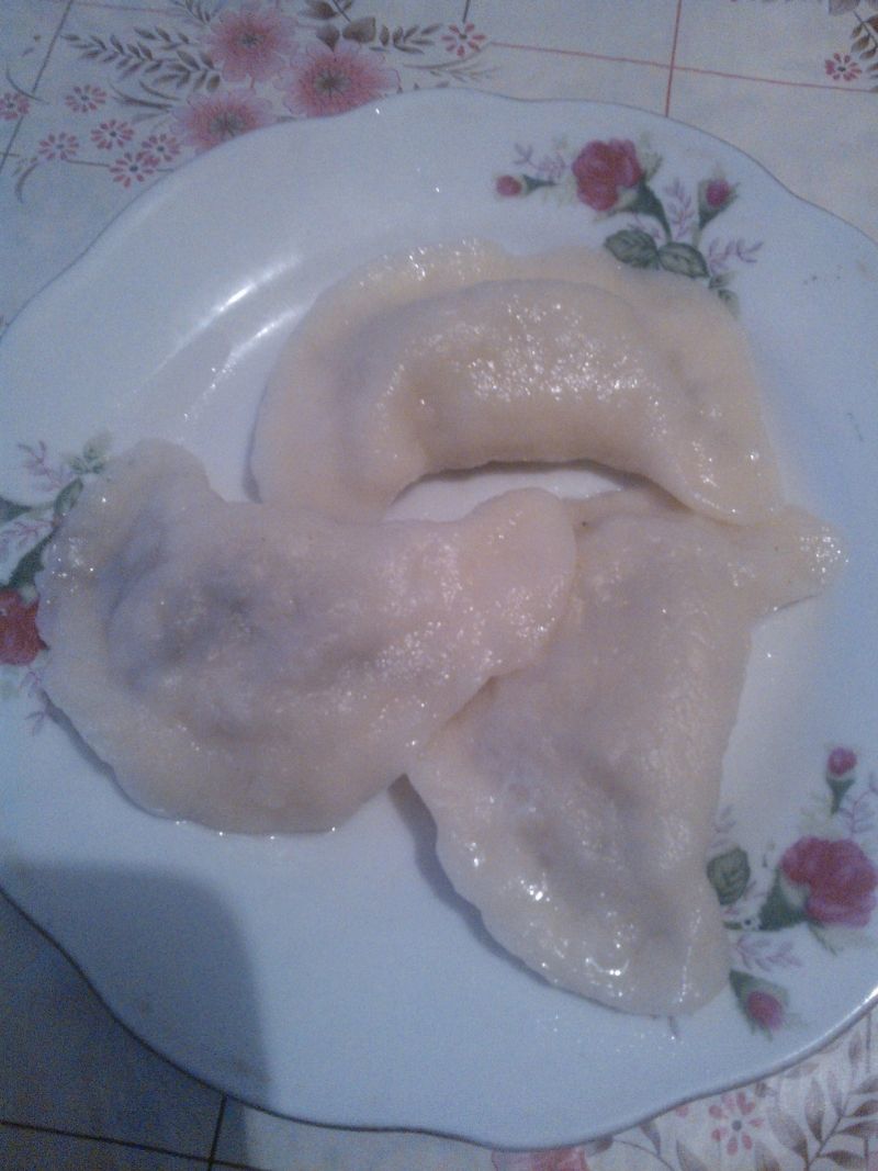 Pierogi z kapusta i pieczarkami