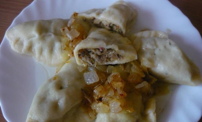 Pierogi z kapustą i z grzybami Pierogi z kapustą i z grzybami