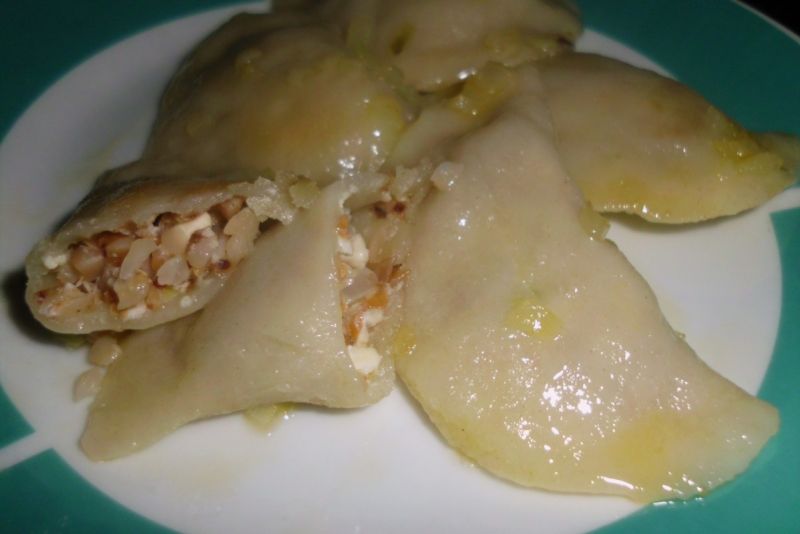 Pierogi z kaszą gryczaną Pierogi z kaszą gryczaną