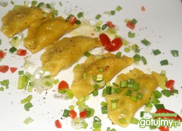 Pierogi z kaszą i grzybami  Pierogi z kaszą i grzybami