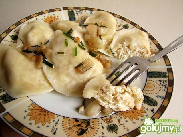 Pierogi z kaszą i serem Pierogi z kaszą i serem