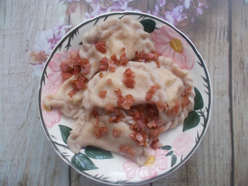Pierogi z kaszą jaglaną i serem Pierogi z kaszą jaglaną i serem