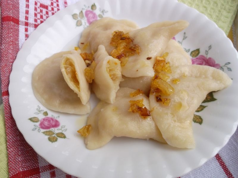 Pierogi z kiszoną kapustą Pierogi z kiszoną kapustą
