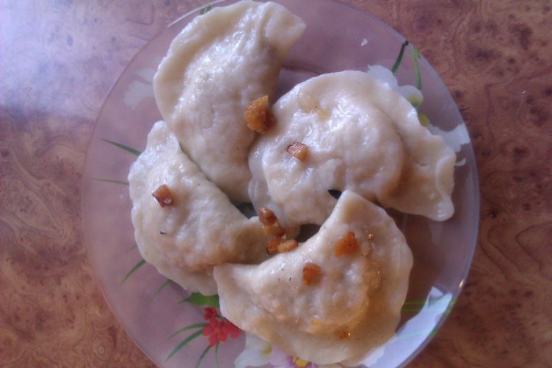 Pierogi z kiszonej kapusty i grzybami Pierogi z kiszonej kapusty i grzybami