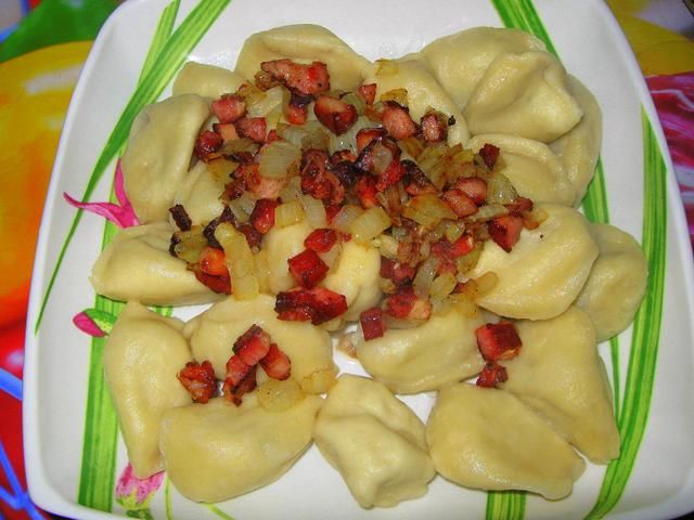 Pierogi z mięsem Pierogi z mięsem
