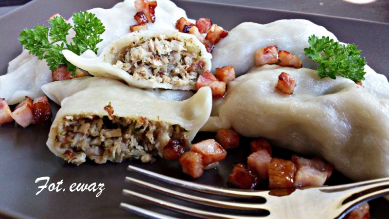 Pierogi z mięsem Pierogi z mięsem