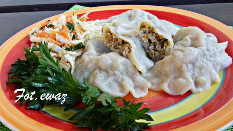 Pierogi z mięsem i dynią