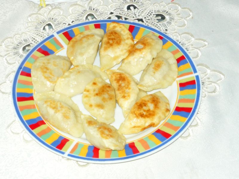 Pierogi z mięsem smażone