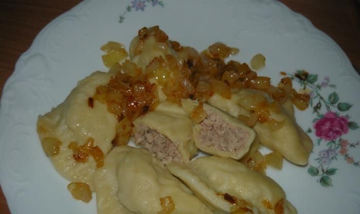 Pierogi z mięsem wołowym Pierogi z mięsem wołowym