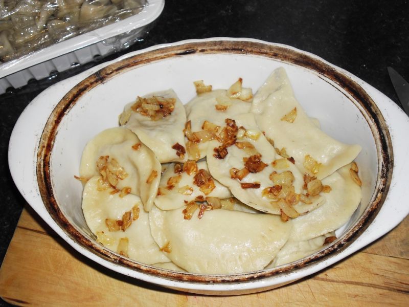 Pierogi z nutą suszonych śliwek 