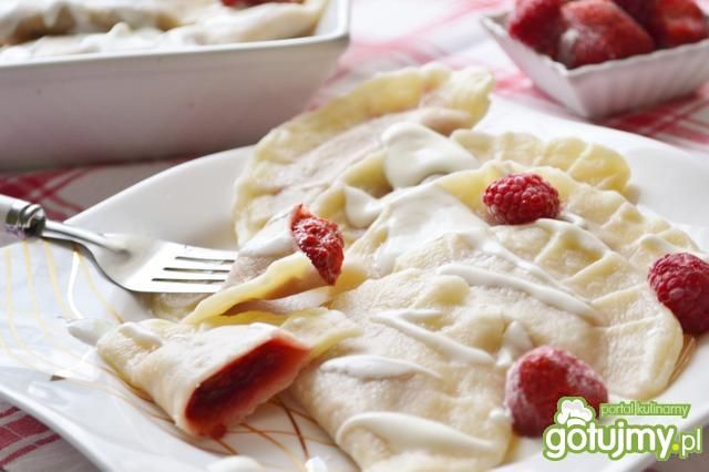 Pierogi z owocami Pierogi z owocami