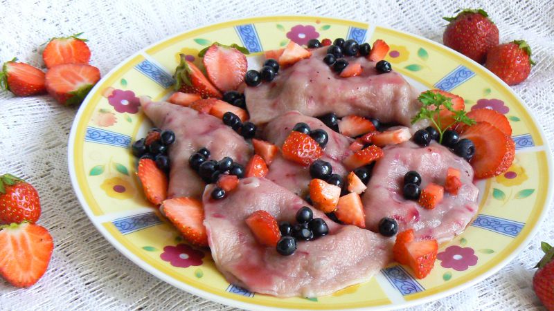 Pierogi z owocami Pierogi z owocami