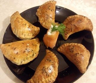 Pierogi z pieca z łososiem Pierogi z pieca z łososiem