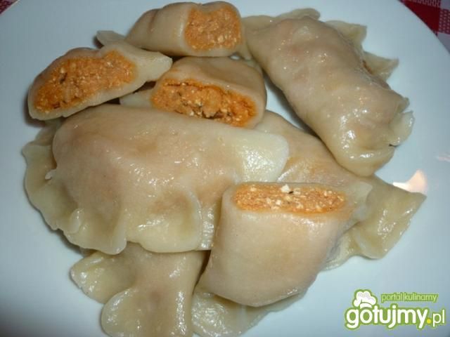 Pierogi z pikantnym nadzieniem