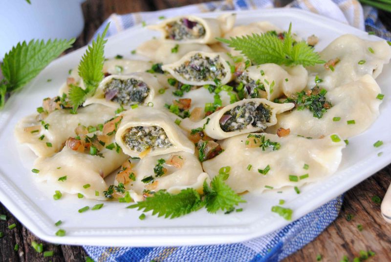 Pierogi z pokrzywowym serem