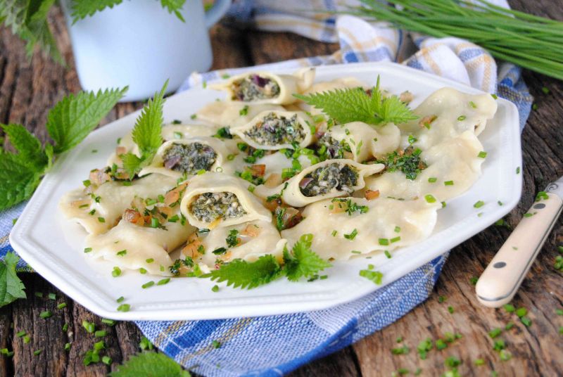 Pierogi z pokrzywowym serem