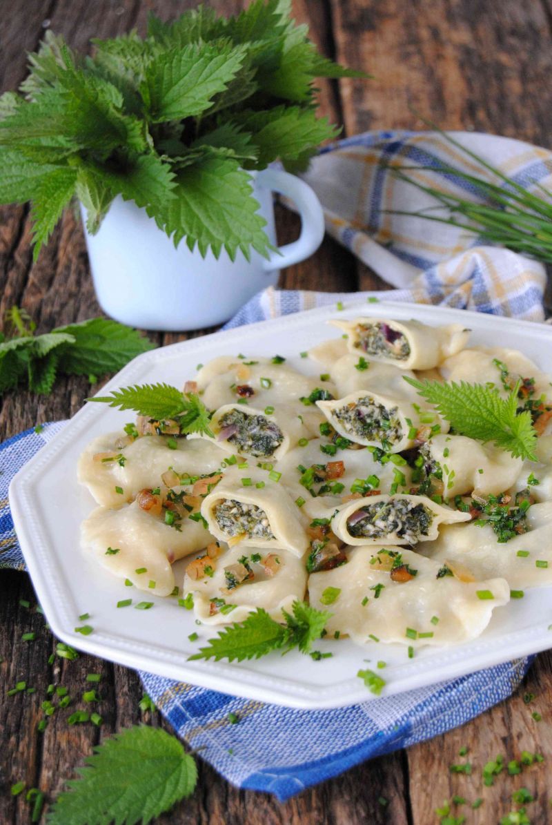 Pierogi z pokrzywowym serem