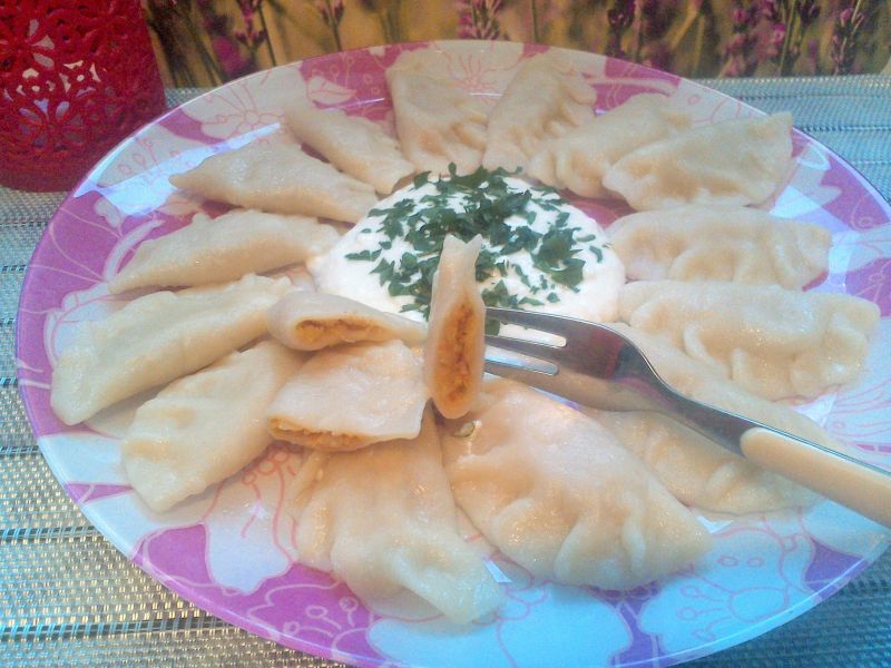 Pierogi z selerowym farszem Pierogi z selerowym farszem