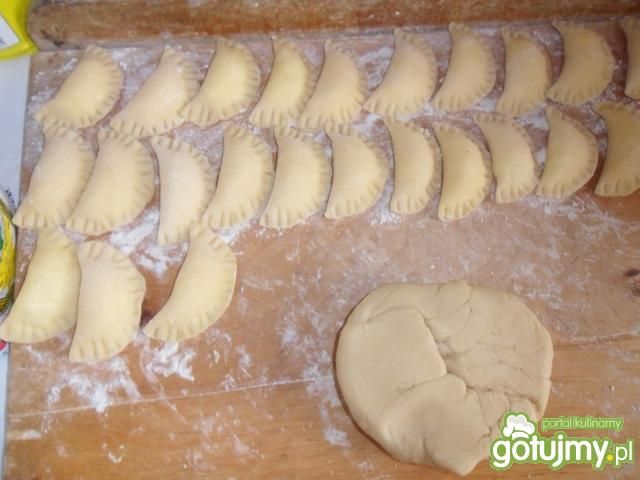 Pierogi z serem,