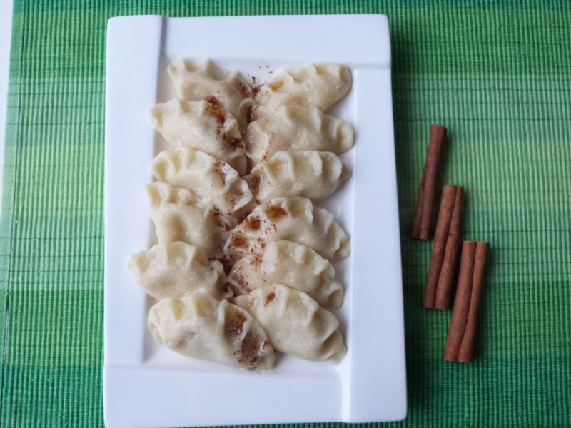 Pierogi z serem i bananami Pierogi z serem i bananami