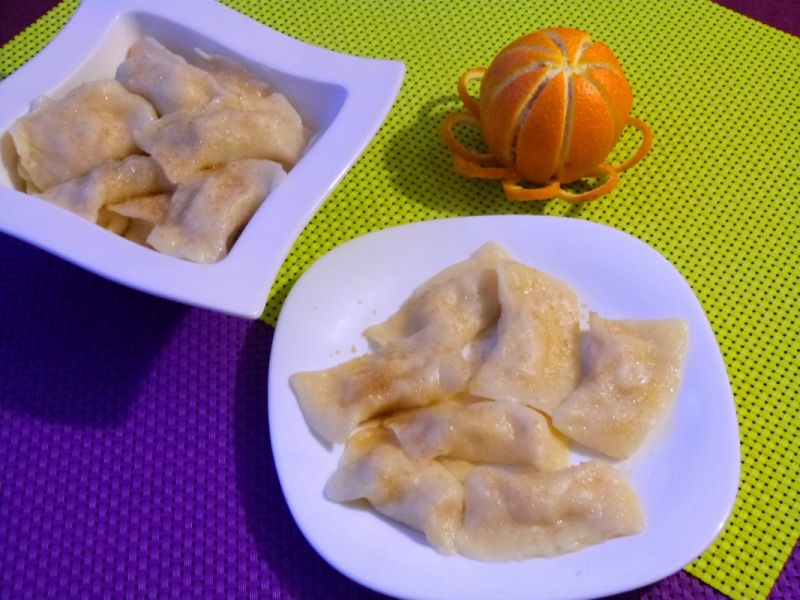 Pierogi z serem i skórką pomarańczową