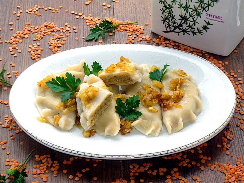 Pierogi z soczewicą czerwoną